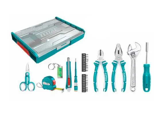 شنطه عده يحتوى على 29 قطعه توتال